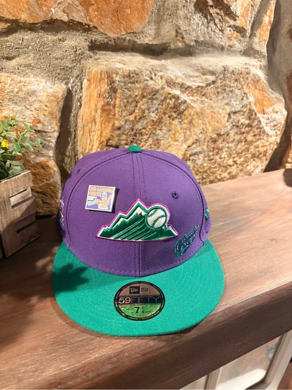 New era Colorado Rockies big league chew with pin 7 1/8
